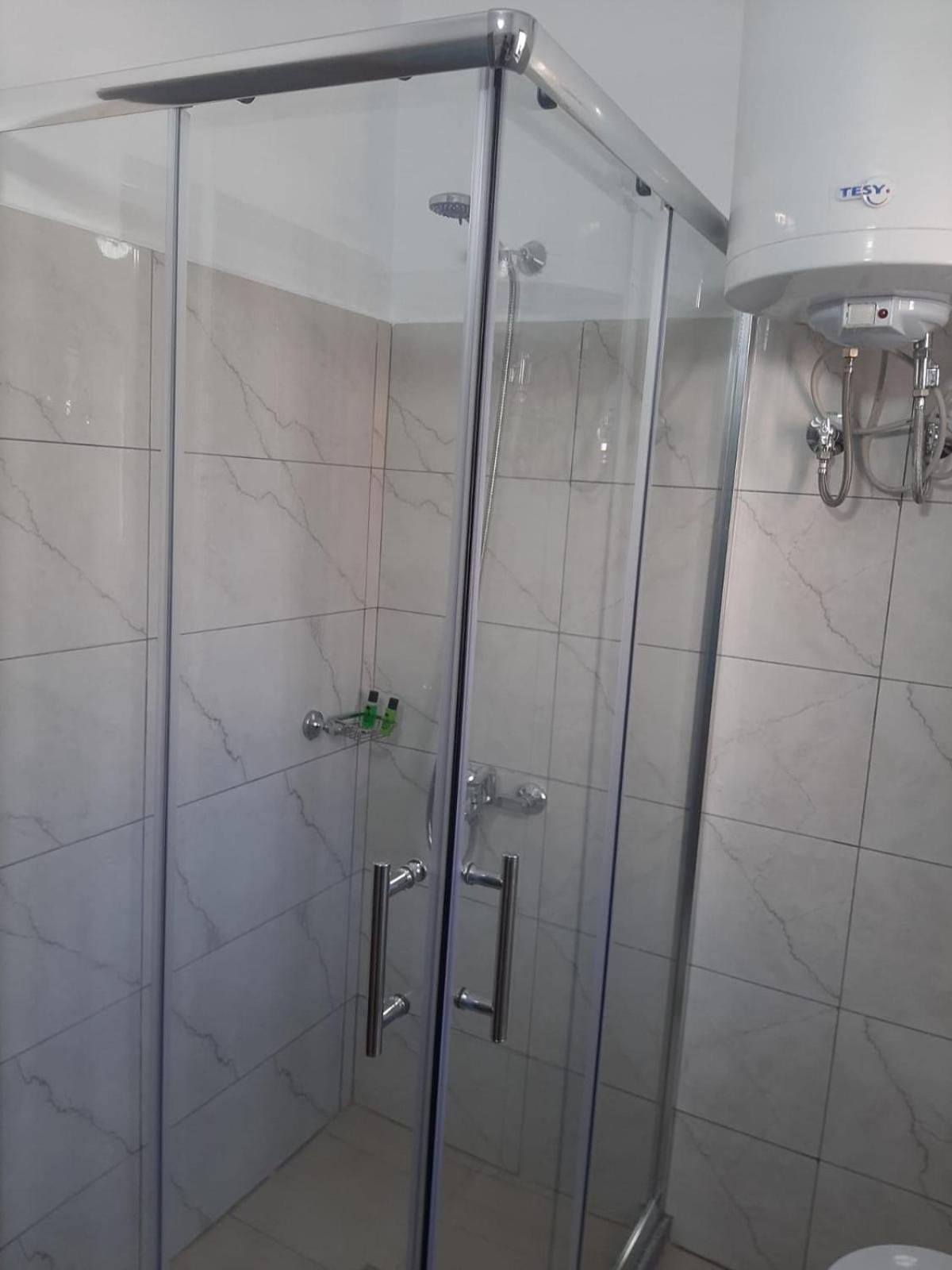 Vangert Apartment Berat Extérieur photo